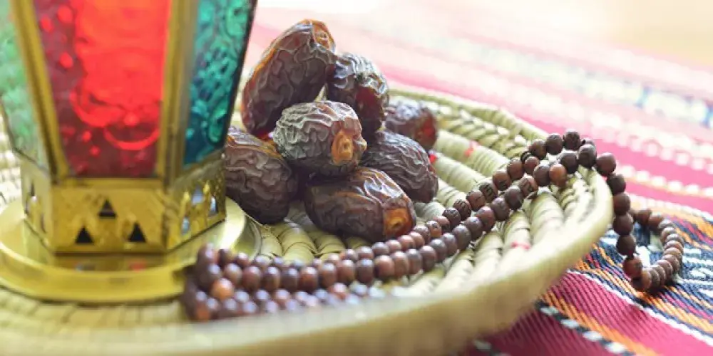 نموذج غذائي لتخفيف الوزن في شهر رمضان المبارك