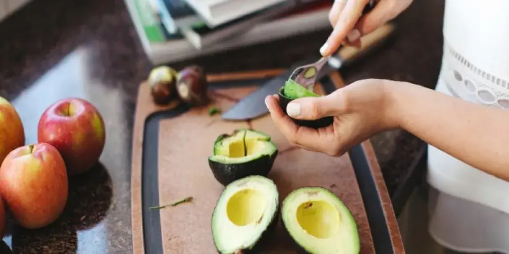 تغذية الأم الحامل والمرضع في رمضان