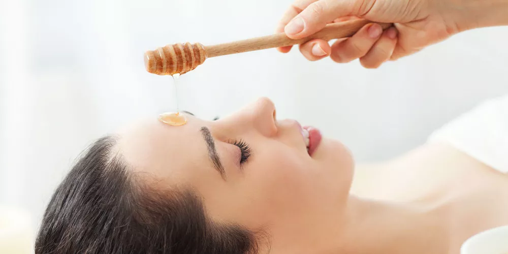 فوائد العسل للبشرة      