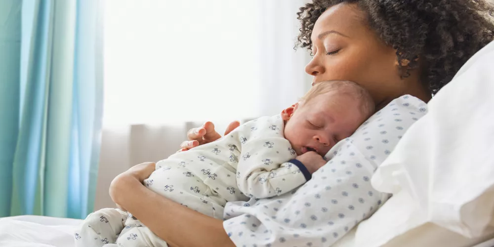 أسباب الامساك بعد الولادة وكيفية تخفيفه