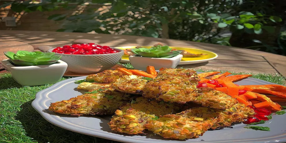 مأكولات ومشروبات شائعة في رمضان انفوجرافيك