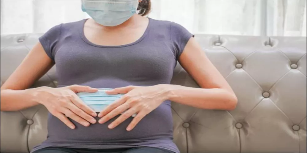 هل الاصابة بكورونا يزيد خطر المضاعفات اثناء الولادة؟