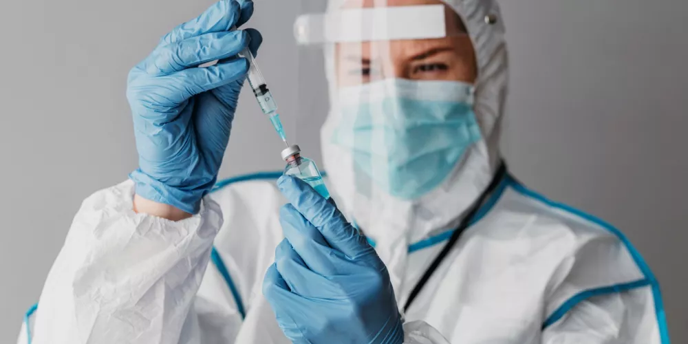 السلطات المصرية توسع نطاق حملة التطعيم ضد فيروس كورونا