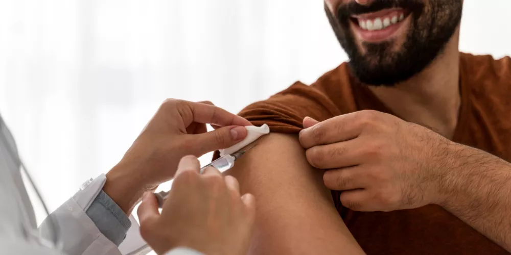 شركة فايزر تعوض التأخر في حملة التطعيم في الاتحاد الاوروبي