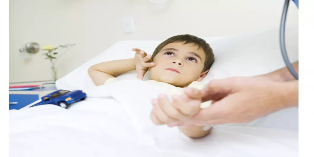 توصيات بفحص جميع الأطفال للكشف عن أمراض القلب 