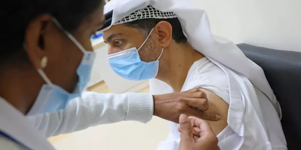 الامارات تبدأ باعطاء لقاح الانفلونزا لجميع المواطنين مجانا