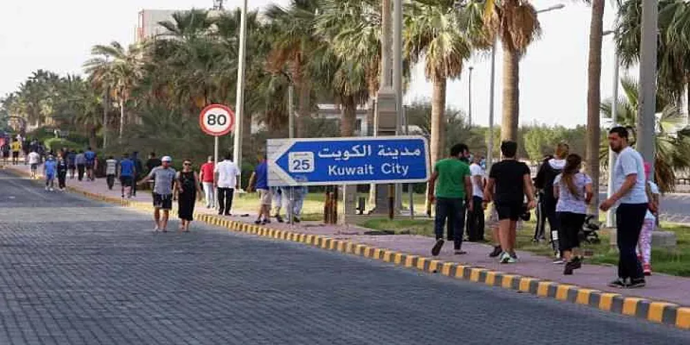 الكويت تفرض قيوداً جديدة في ظل ارتفاع حالات كورونا
