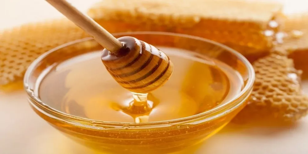 فوائد تناول العسل على الريق عديدة: تعرف عليها | الطبي