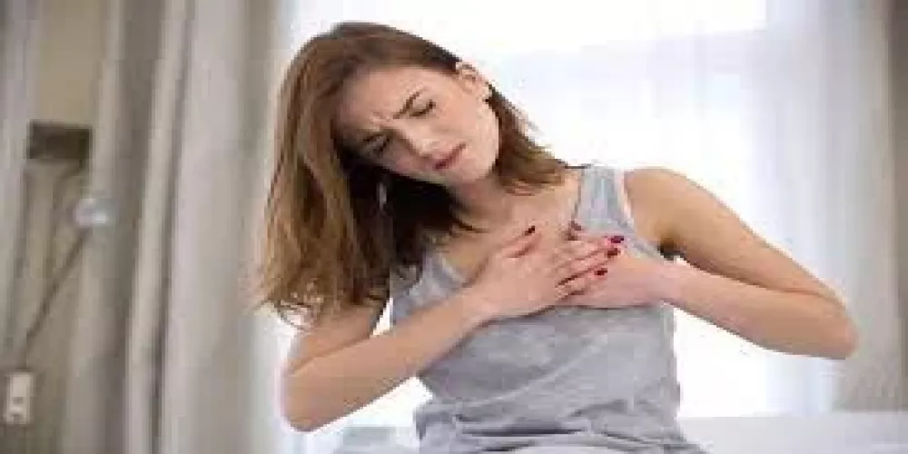 أهم 9 أعراض لمرض القلب عند النساء