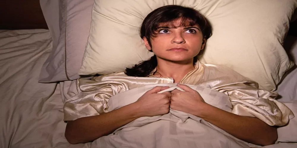 هل يمكن أن تؤثر قلة النوم على علاقاتنا الاجتماعية؟