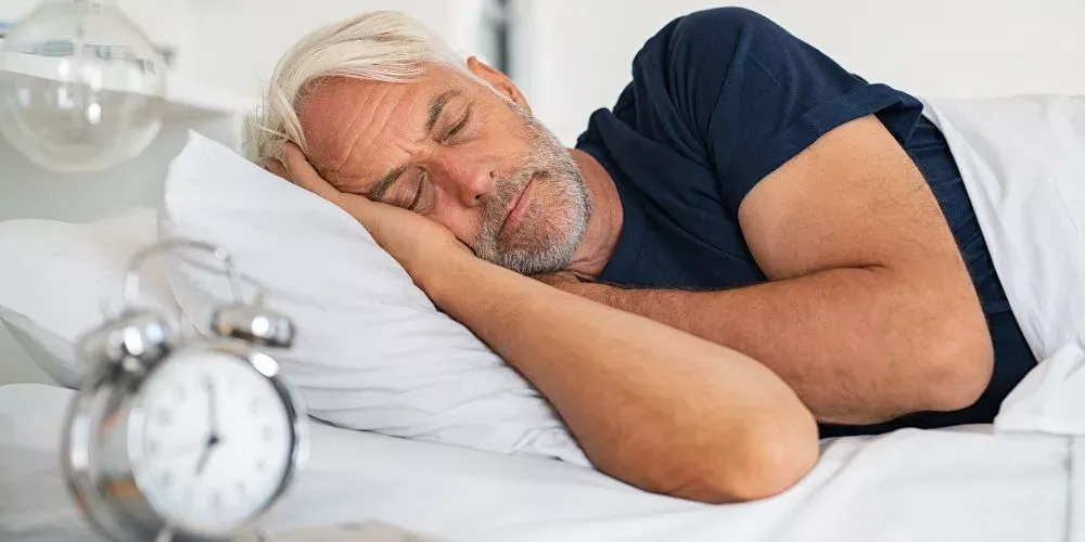 عدد ساعات النوم قد يرتبط بالإصابة بالخرف