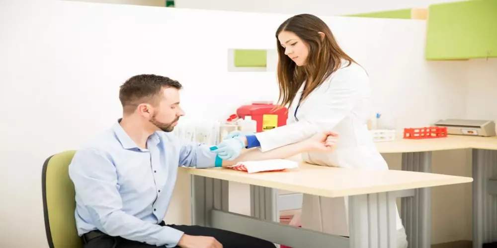 فحص مضادات البروستاتا النوعية الكلية