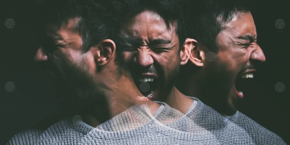 ما هي أسباب الإصابة بانفصام الشخصية؟