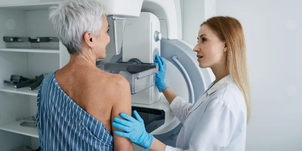 هل أنتِ بحاجة إلى فحص الماموغرام بعد عمر 75؟