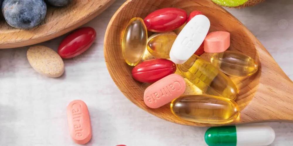 فوائد الملتي فيتامين لكبار السن: هل يُحسّن قراءات ضغط الدم؟