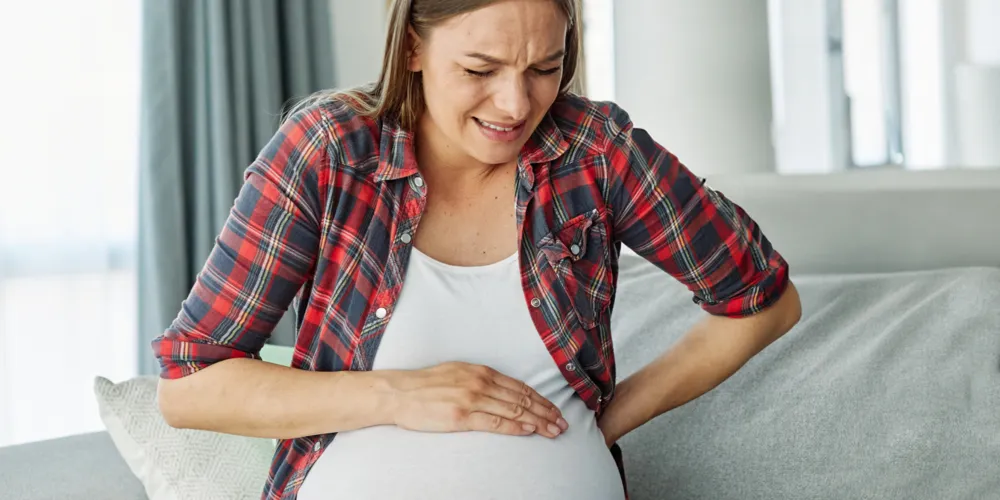 مضاعفات الحمل: كيف تؤثر على الأم والجنين؟