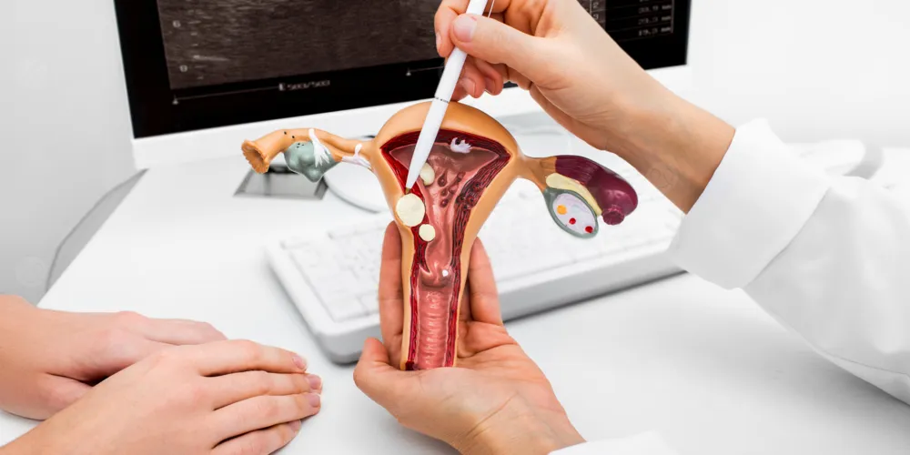 أسباب ظهور حبوب في شفرات المهبل: متى تكون طبيعية ومتى تستدعي القلق؟