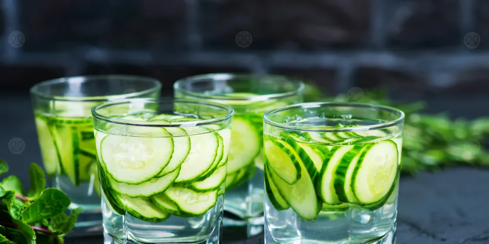 ماذا يحدث لجسمك عند شرب ماء الخيار يوميًّا؟