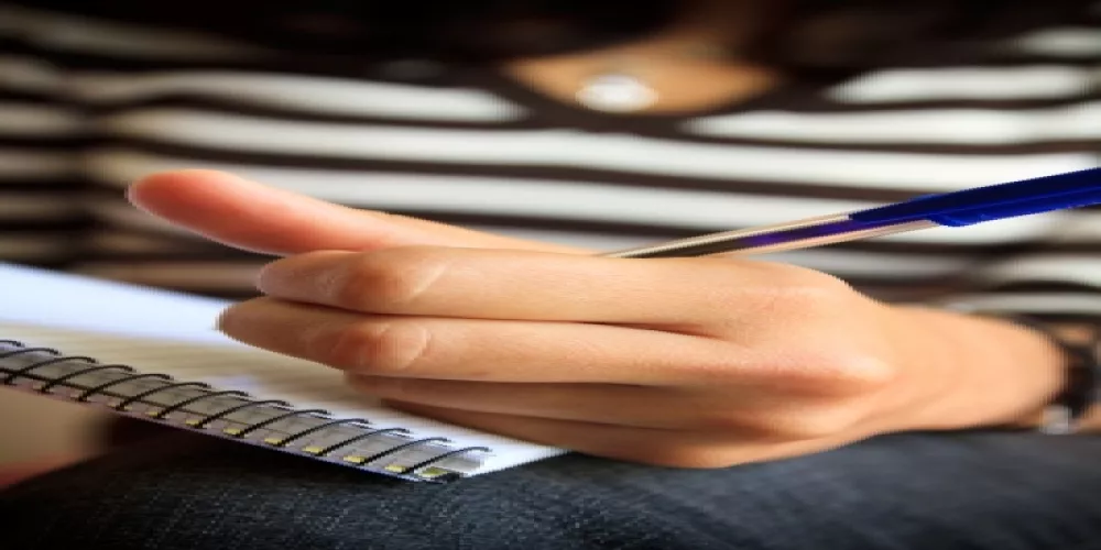 مذكراتك اليومية لطعامك تخلصك من الوزن الزائد