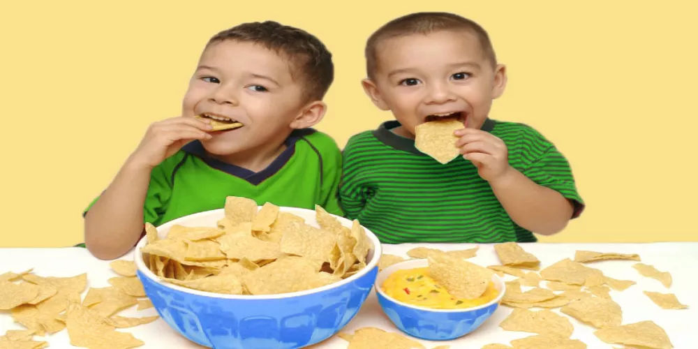 تناول  الأطعمة المصنعة يؤدي إلى انخفاض معدل الذكاء عند الأطفال