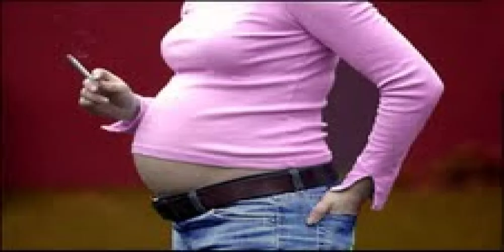 التدخين في بداية الحمل مرتبط بعيوب قلبية عند الاطفال 
