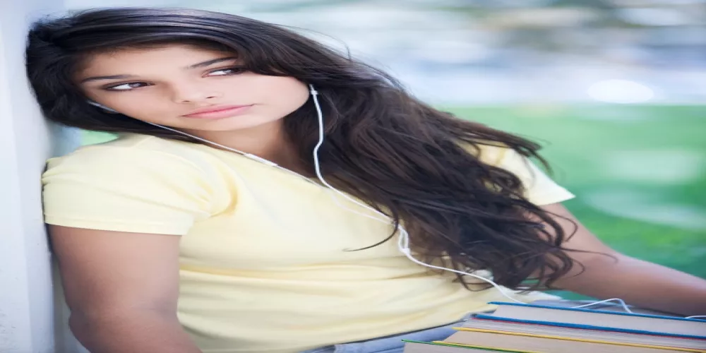 ارتباط الاستماع الى الموسيقى بالاكتئاب لدى المراهقين 