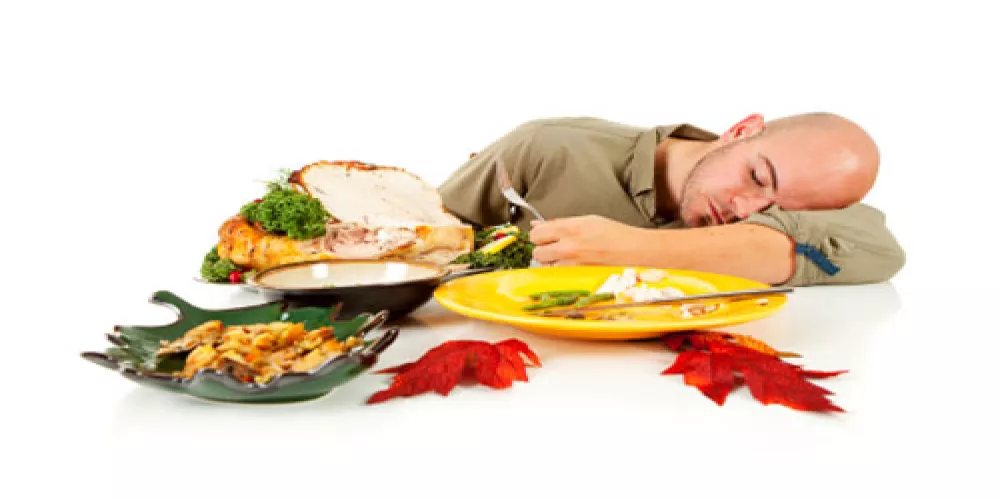 النوم بعد العشاء مباشرة قد يؤدي الى الاصابة بالسكتة الدماغية 