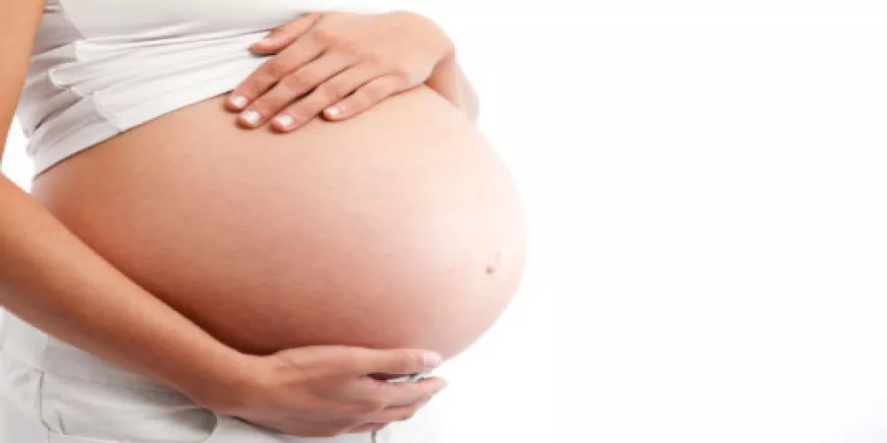 تناول الأمهات الدهون التقابلية بكثرة يؤدي إلى ولادة اطفال وزنهم كبير