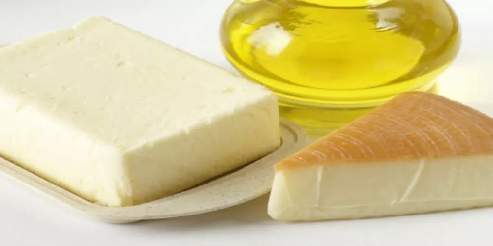 هل الجبنة  تعتبر أفضل من الزبدة لصحة القلب؟