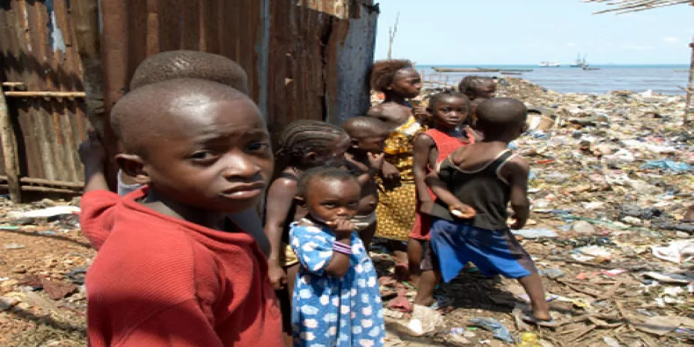 منظمة الصحة العالمية تحمل الأزمة الاقتصادية مسؤولية ارتفاع وفيات الأطفال