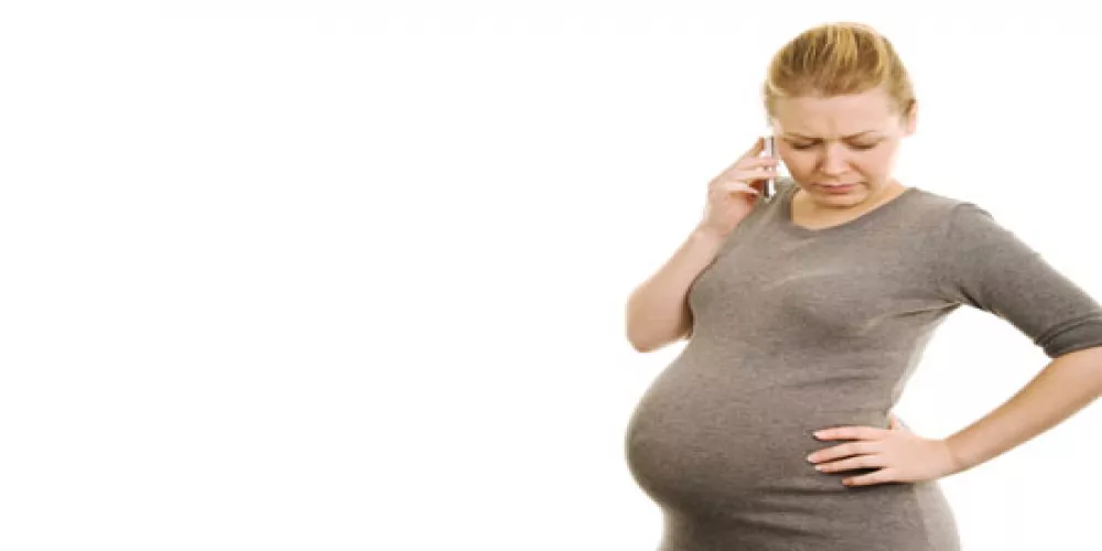 استخدام الهاتف الخلوي أثناء الحمل يؤدي إلى اضطرابات سلوكية لدى الأبناء