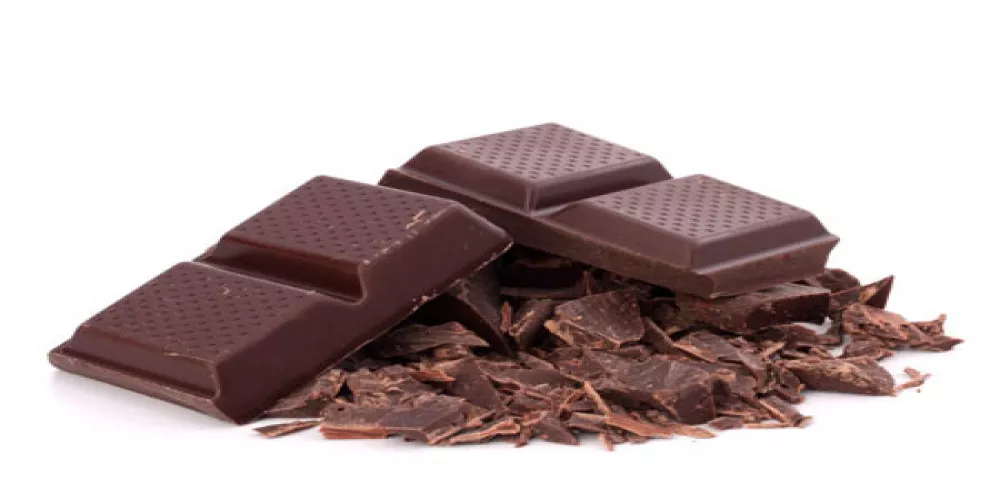 تناول الشوكولاتة الغنية بالفلافينول يُسهم في خفض ضغط الدم