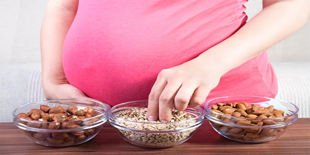 تغذية الأم قبل الحمل وأثرها على جينات الطفل