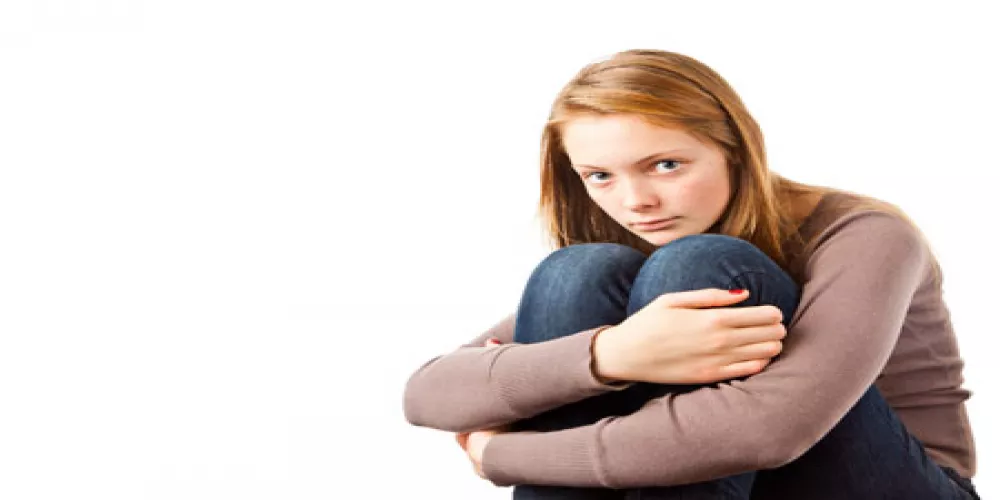 السند والتواصل الايجابي هو الأساس الذي تحتاجه ابنتك المراهقة