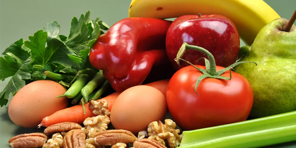 نصائح غذائية لضمان سلامة جسمك وعقلك