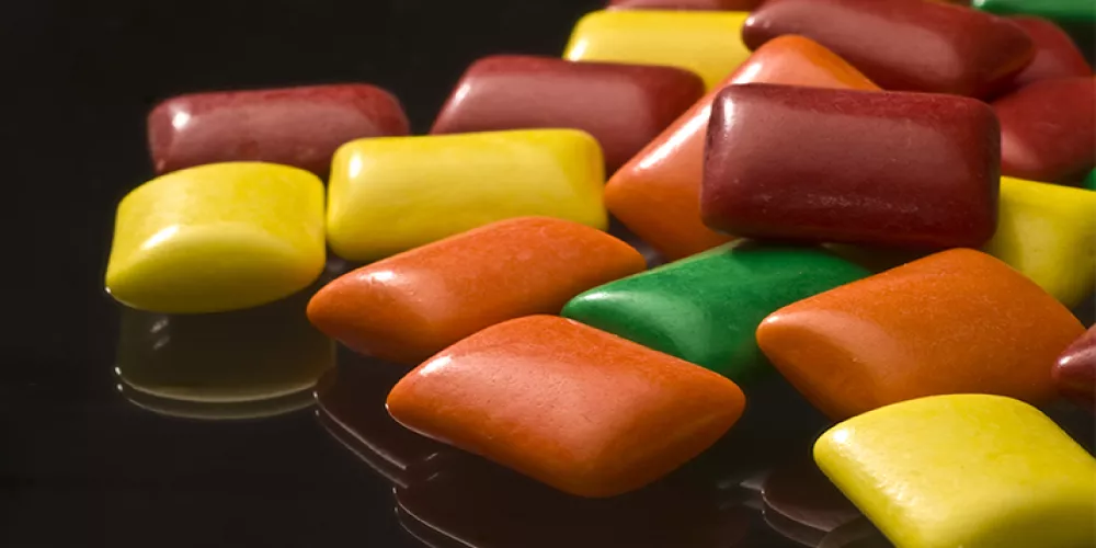 فوائد العلكة الخالية من السكر