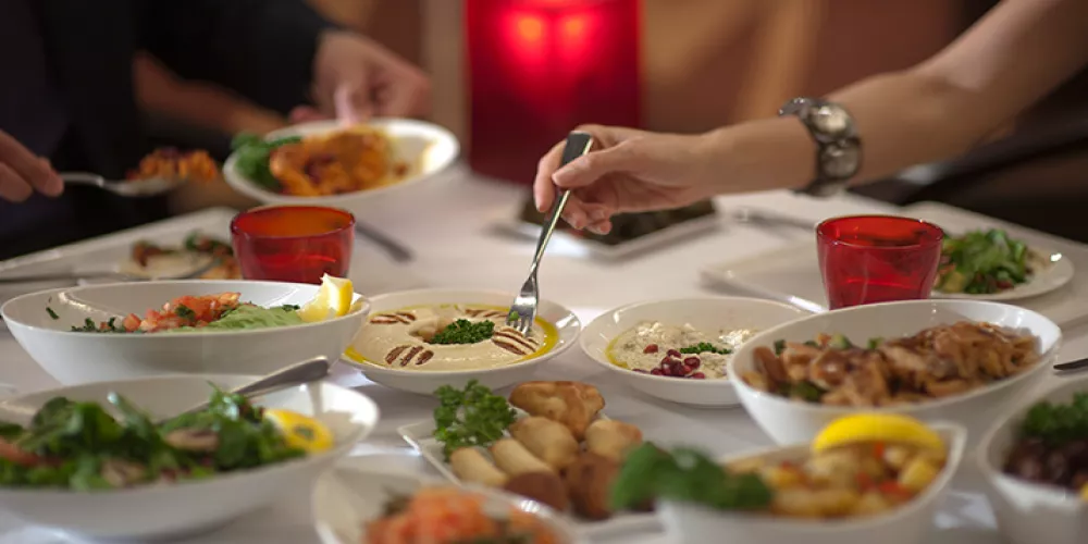 أفضل الأطعمة لوجبة السحور للتغلب على الجوع والعطش