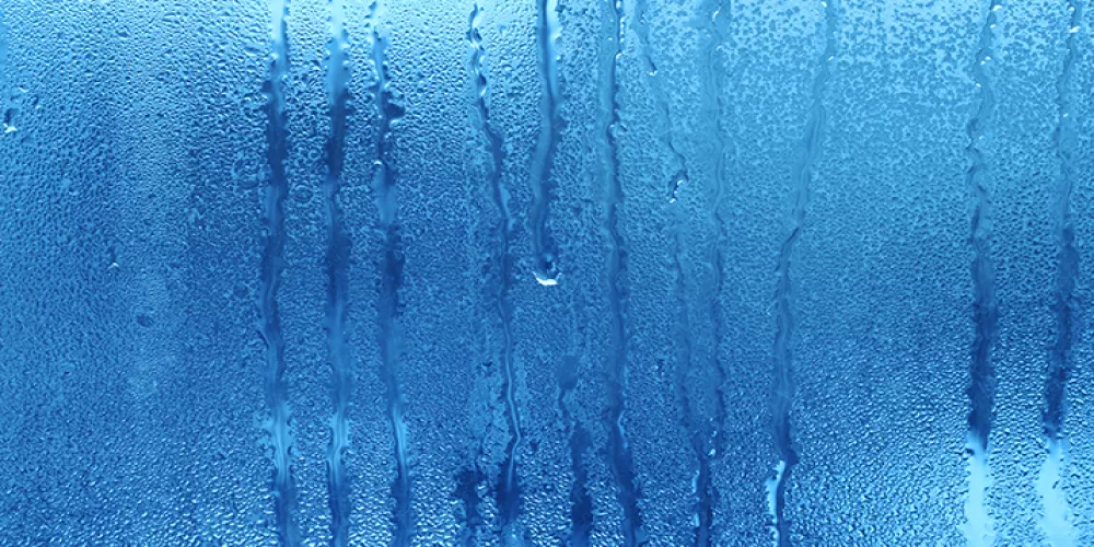 ما الذي يسبب التعرق الزائد؟  