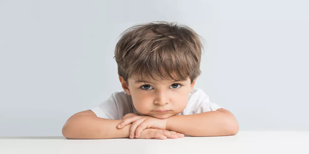 حالات نفسية متعددة يمر بها الأطفال..كيف نتعامل معها؟