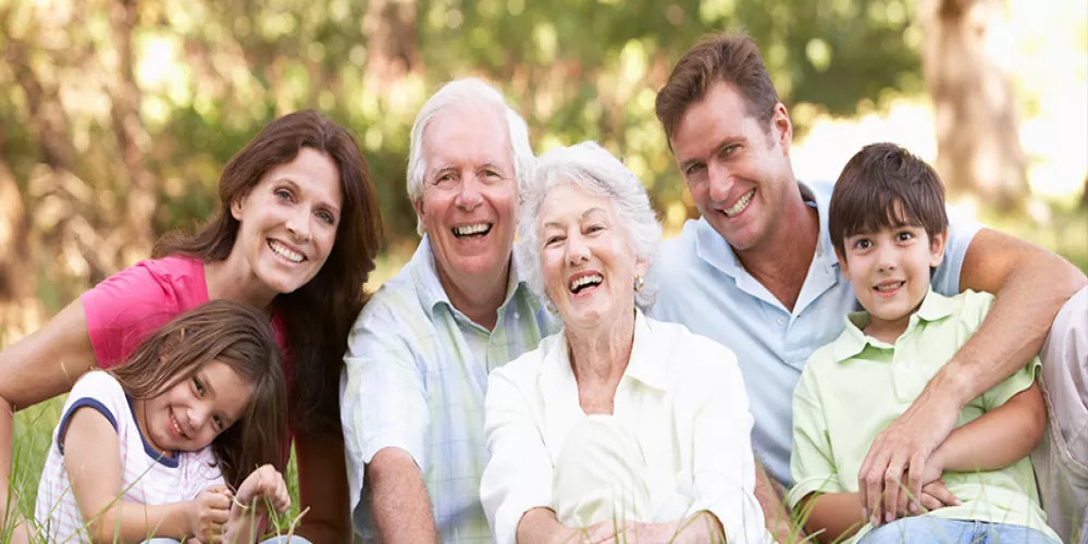 ما هي فائدة العائلة في سن الشيخوخة؟