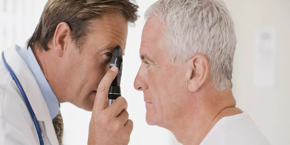 تشخيص الزهايمر بفحص خلايا شبكية العين 