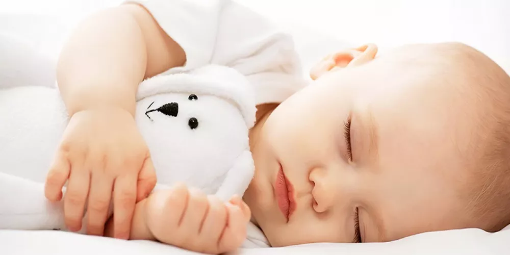 صدور توجيهات جديدة لنوم الأطفال الرضع