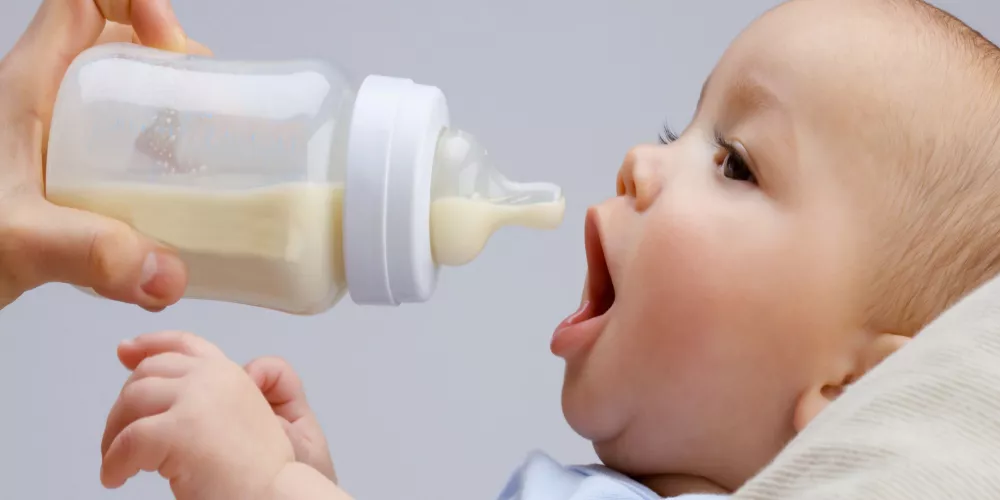 هل وزن الام يؤثر على ادرار الحليب لديها