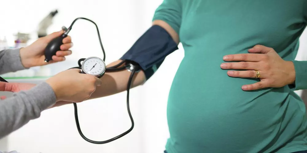 ارتفاع ضغط الدم قبل الحمل قد يزيد من خطر فقدان الحمل