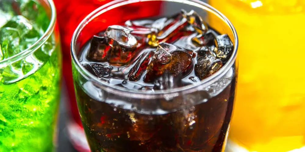 بماذا نستبدل المشروبات الغازية لنحمي أنفسنا من مرض السكري؟