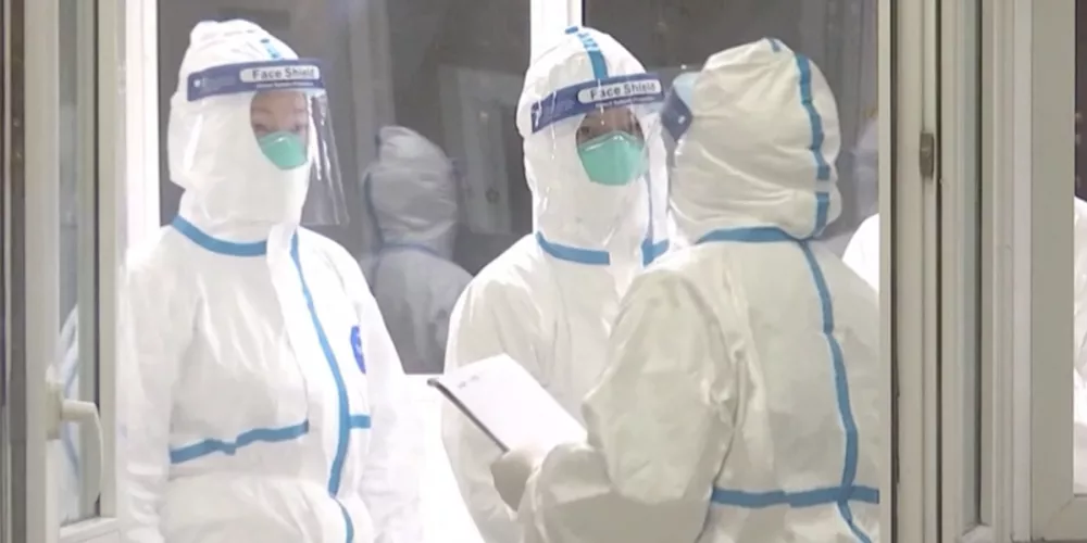  تجربة أدوية الأيدز والإيبولا لعلاج فيروس الصين، ولقاح المرض قيد التطوير