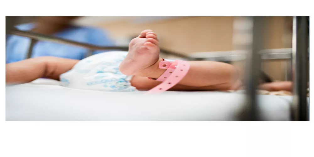 الرضاعة الطبيعية بعد الولادة مباشرة وعدوى فيروس كورونا