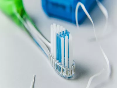 صحة الفم و الاسنان العناية المنزلية