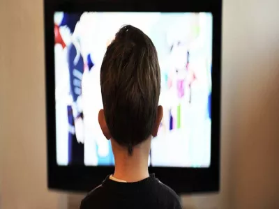 لا تقترب من الشاشة