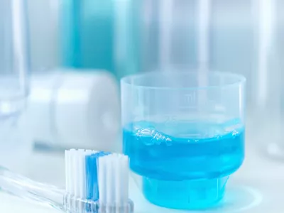 طريقة تنظيف الاسنان